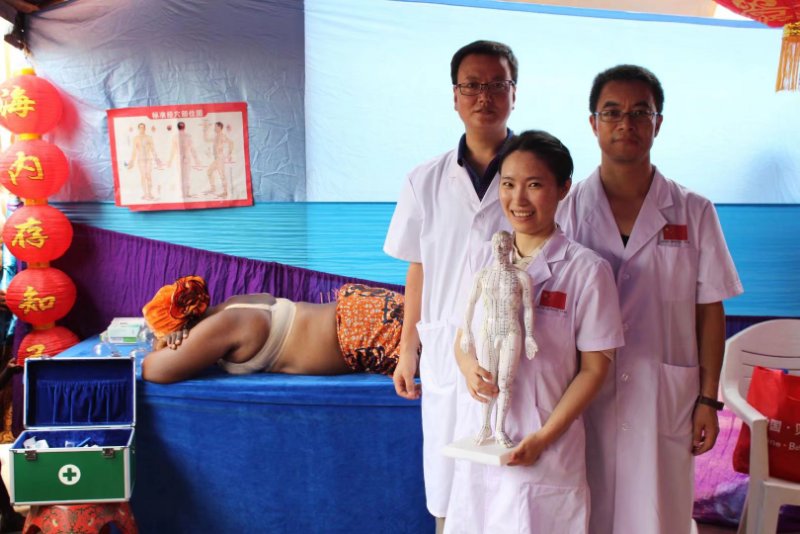 Traitement de spondylose cervicale et périarthrite de l’épaule par l’acupuncture